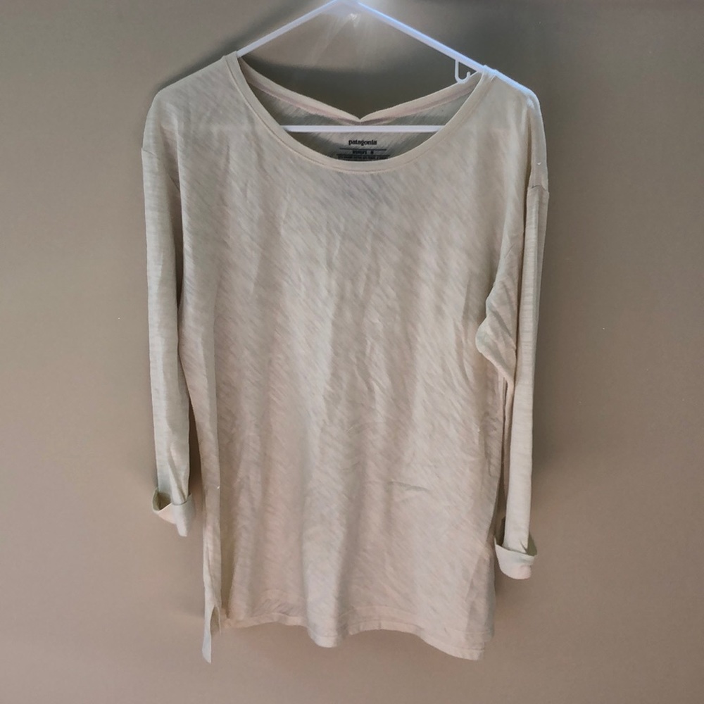 Women’s Patagonia  3/4 Sleeve Medium Top